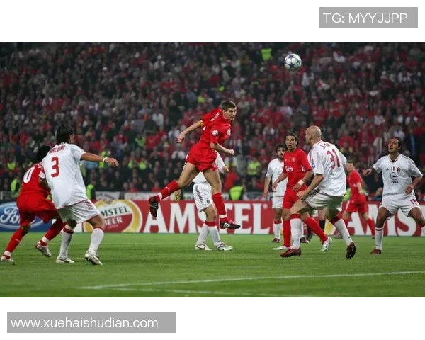 3月9日出生的足球球星盘点与他们的职业生涯精彩瞬间回顾 3月9日出生的足球球星盘点与他们的职业生涯精彩瞬间回顾